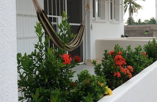 Barra de Potosi Apartment | A pasos de la playa y laguna. Suite hasta 6 personas.