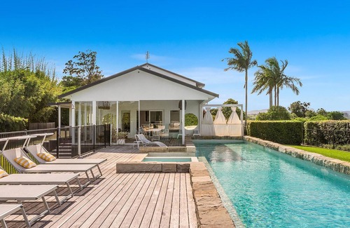 McLeods Shoot House | A PERFECT STAY - Villa St Helena