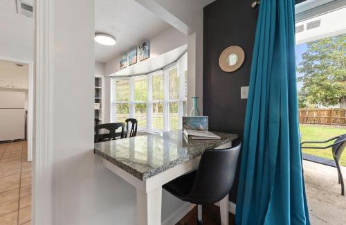 Long Beach House | A Pirates Dream