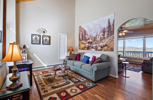 Blowing Rock House | A Place Apart