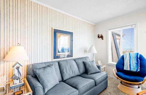 Morehead City Apartment | A Place At The Beach 337