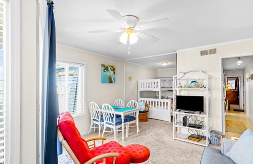 Morehead City Apartment | A Place At The Beach 337