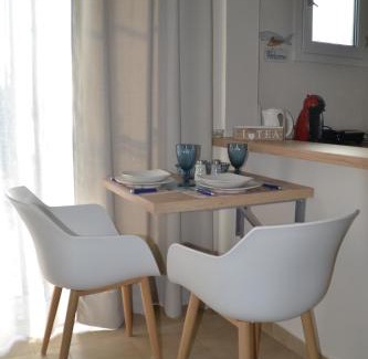 Nisaki Apartment | A Place to Relax 1