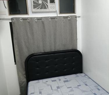 Valencia Apartment | A place to relax & have privacy