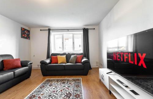 Rednal Apartment | A Prestigious 3-bed home
