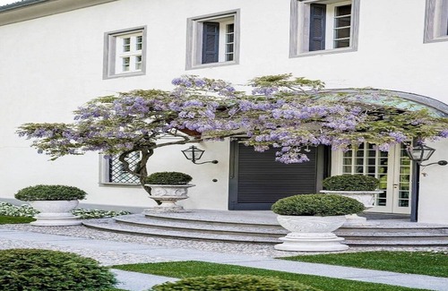 Como Villa | A private estate on a mountain top with breathtaking views of Lake Como