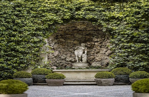 Como Villa | A private estate on a mountain top with breathtaking views of Lake Como