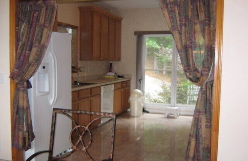 Waleska House | A quiet lakefront hideaway, great for families & friends. Best view on the lake!