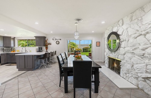 Orange House | ❤️❤️❤️ A RARE FIND, NEAR DISNEYLAND AND HONDA CENTER ❤️❤️❤️