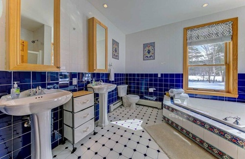 Whitefield House | A RARE GEM! Upscale Waterfront - on 211 acres