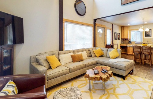 Serene Lakes House | A Real Charmer in the Woods with Deck & Balcony - Close to Lake Trails, & Slopes