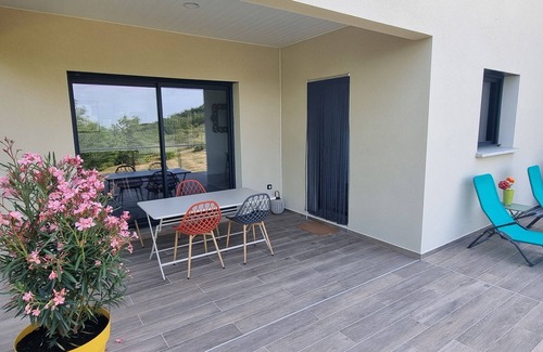 Saint-Julien-du-Serre Villa | A refined getaway in south Ardèche - comfort, elegance, unobstructed views