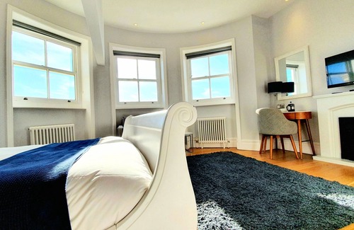 Kemptown House | A Room With A View
