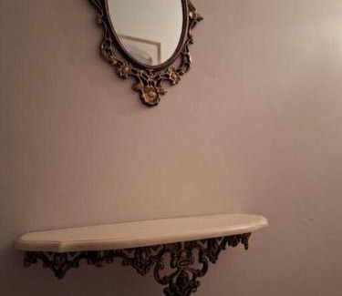 Roselands House | A Rosy house in Roselands