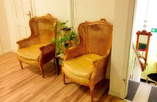 Pennenfeld Apartment | A&S Ferienwohnungen Koblenzer Strasse