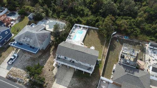 Sandbridge House | A Salty Dog