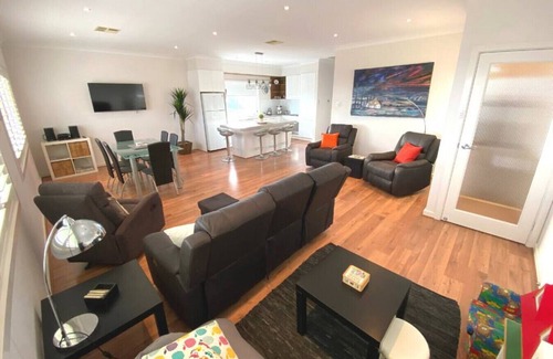 Port Hughes Apartment | A Sea Dream – Port Hughes