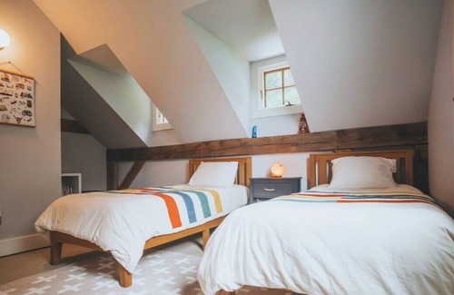 Andover House | A secluded, mountainside luxury retreat in Andover, Vermont