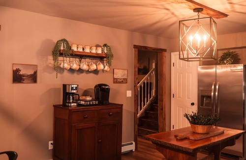 Addison House | A secluded, peaceful, and newly remodeled, luxury home in the Laurel Highlands