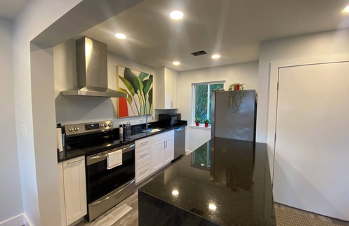 Downtown House | A short stones throw from the Hampton River, offering fantastic water views.