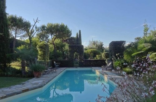 Geggiano Cottage | A small casita in a beautiful garden