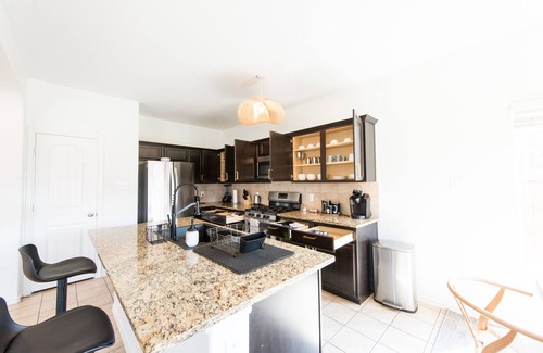 Fort Worth House | A Spacious And Fully Stocked House
