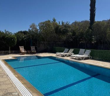 Karavas Villa | A Spacious Villa to Entertain