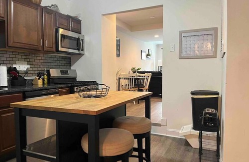 Downtown Baltimore Apartment | A Sports Fan Getaway
