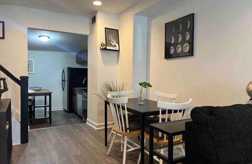 Downtown Baltimore Apartment | A Sports Fan Getaway