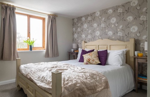 Combe Martin Cottage | A stone cottage that sleeps 3 guests in 1 bedroom
