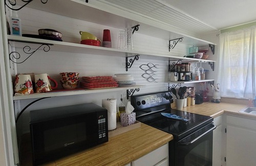 Macon House | A Stone's Throw from Tobesofkee