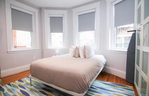 North Brookline Apartment | A Stylish Stay w/a Queen Bed, Heated Floors. #34