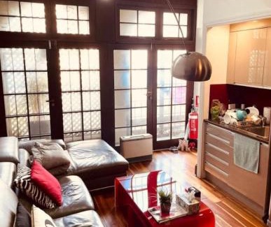 Pyrmont Apartment | A Stylish Studio - TINY ROOM in Pyrmont