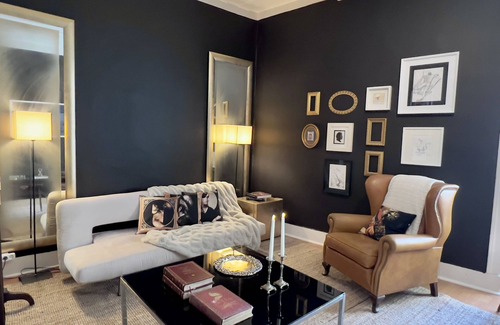 Alfama Apartment | A Suite in the heart of Alfama - Bedroom and Living room