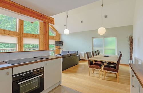 Llangollen Ski Chalet | A superbly appointed impressive two storey luxury lodge.
