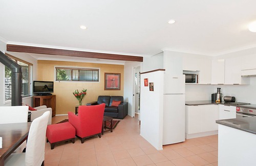 Suffolk Park Cottage | A SWEET ESCAPE - Alkira