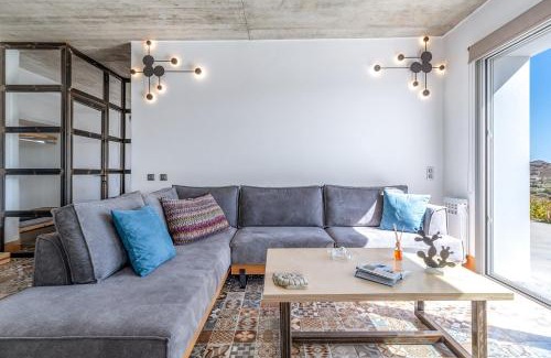 Tinos Villa | A The Country House
