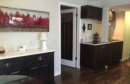 Central Okanagan Bed & Breakfast | A Touch of English Bed & Breakfast