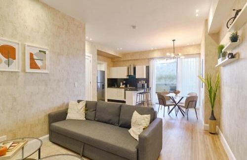 Serralles Apartment | ®{A~Tropical~Stay}@DowntownSD PrivéHotTubNetflix