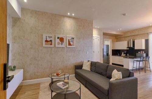 Serralles Apartment | ®{A~Tropical~Stay}@DowntownSD PrivéHotTubNetflix