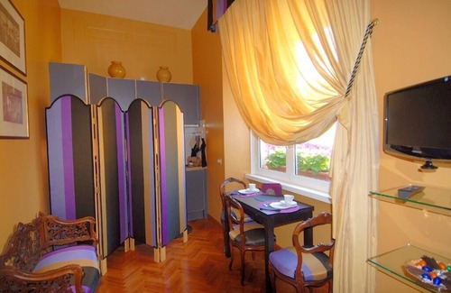 Quartiere III Pinciano Apartment | A True Heaven Of Tranquility (wi-fi ,a/c, tv sat,private kitchenette) 2-5 guests