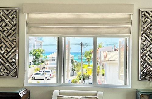 Old Trees Bay Apartment | A True Slice of Paradise in Paynes Bay, nNewly renovated upper level apartment.