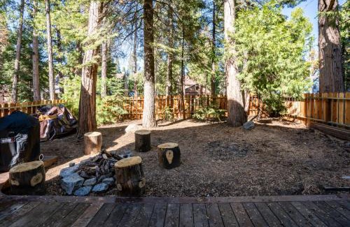 Shaver Lake House | A Tuscan Adventure in California 3 BDR Sleeps 8