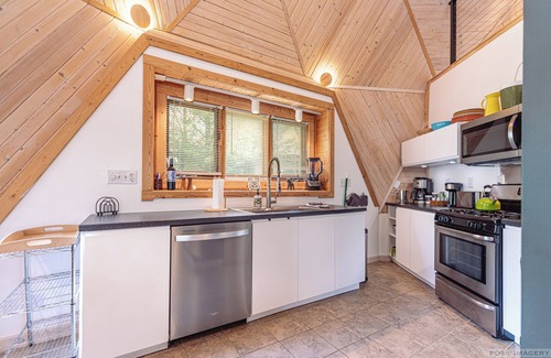 Nekoosa House | A unique lakefront getaway on Lake Camelot near Sand Valley Resort