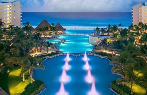 Zona Hotelera Resort | A Vacation to Remember - Westin Lagunamar Studio (400SqFt) OCEAN VIEW