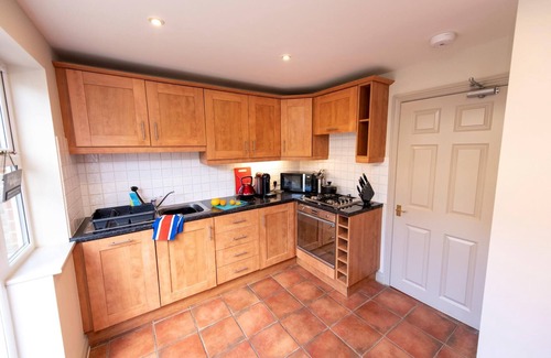 Oxford House | A Very British Place to Stay - 3 Bedrooms Central