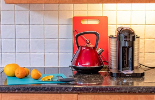 Oxford House | A Very British Place to Stay - 3 Bedrooms Central