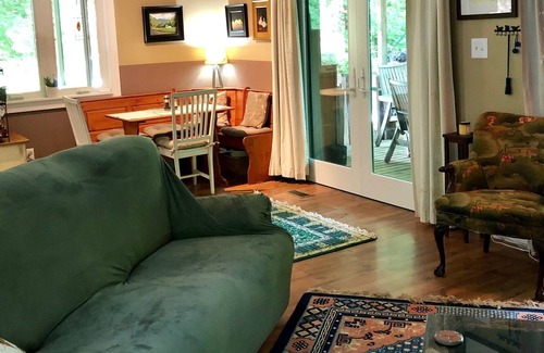 Barnardsville House | A Waldhaus Retreat
