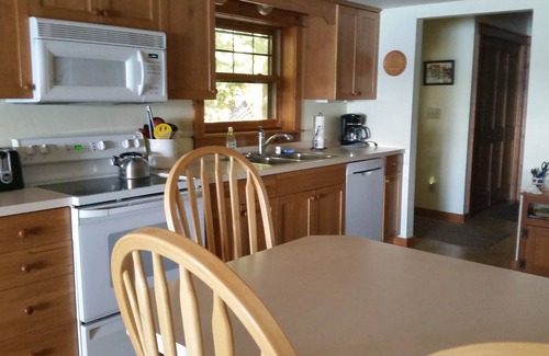 Sturgeon Bay Cottage | A Waterfront Home for All-Seasons in Door County!