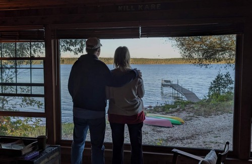Sturgeon Bay Cottage | A Waterfront Home for All-Seasons in Door County!